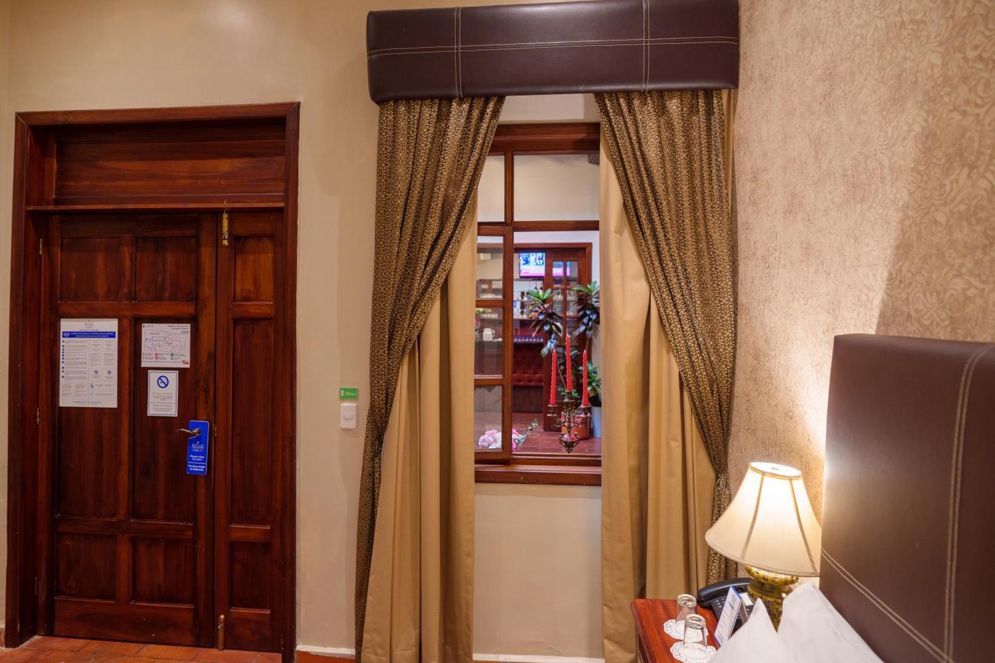 Santa Lucia House - Forum Куенка Екстериор снимка