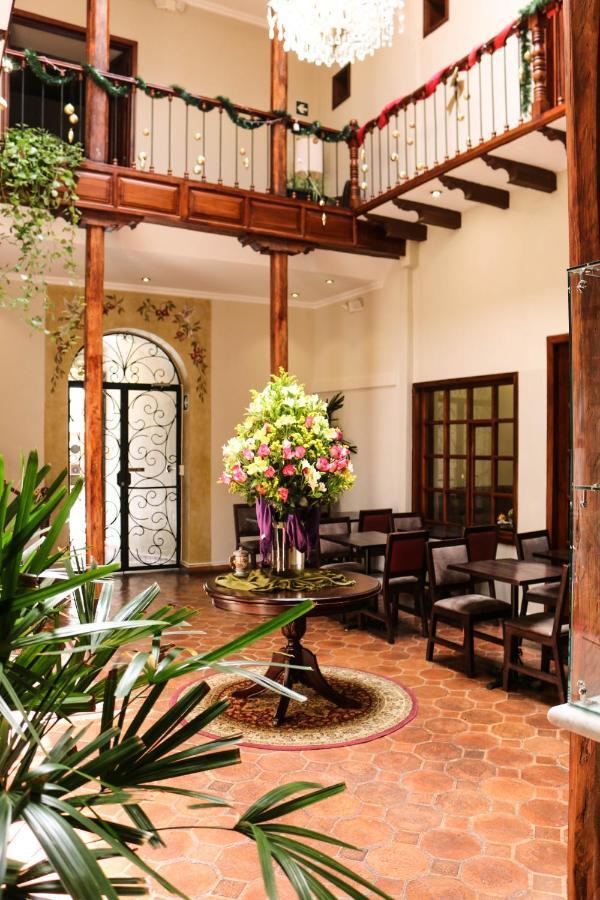 Santa Lucia House - Forum Куенка Екстериор снимка